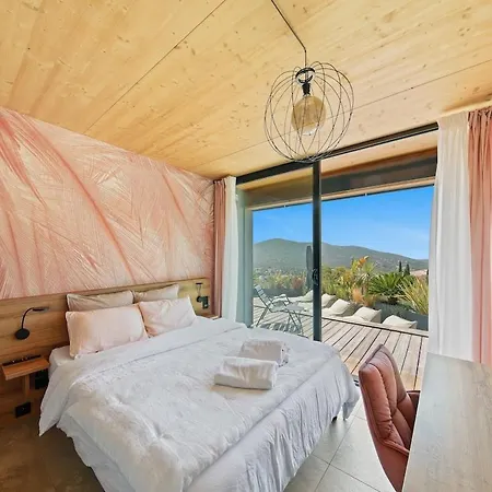 Villa Exceptional Sea-view House, Domaine De Valcros La Londe-les-Maures