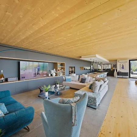 Exceptional Sea-view House, Domaine De Valcros La Londe-les-Maures